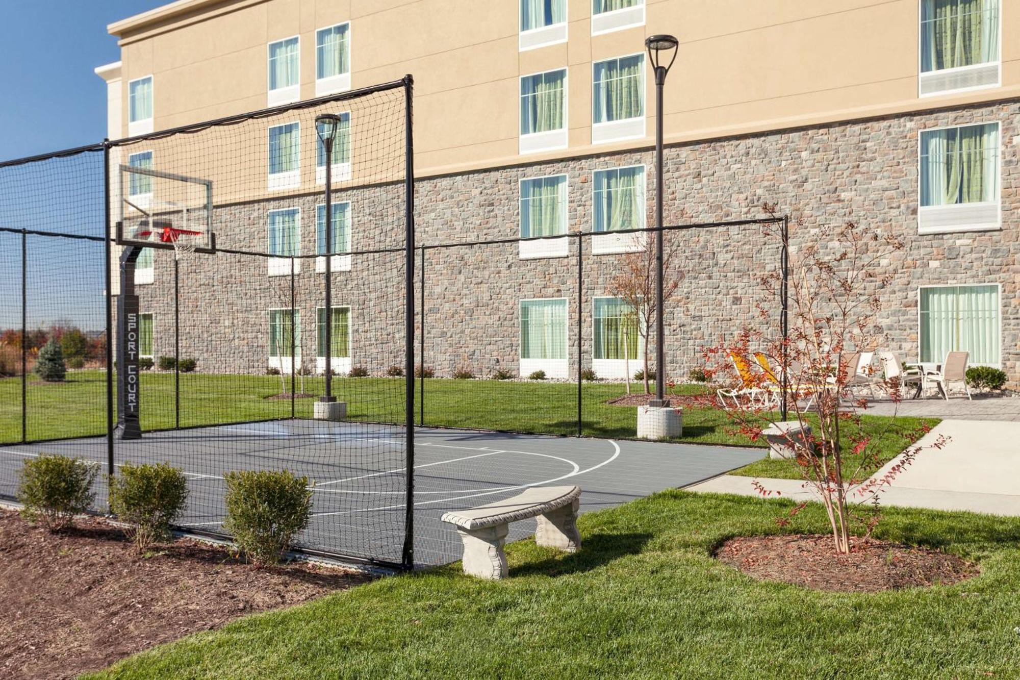 Homewood Suites By Hilton Frederick Εξωτερικό φωτογραφία
